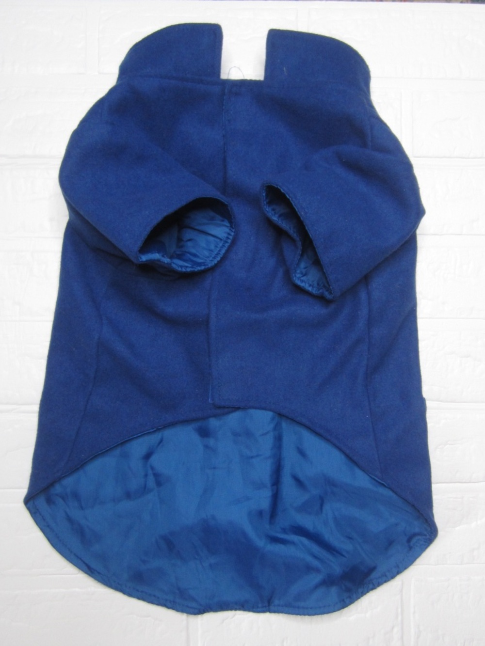 Bond & Co Blue London Toggle Wool-like Jacket for dogs - Size Large - Picture 2 of 3